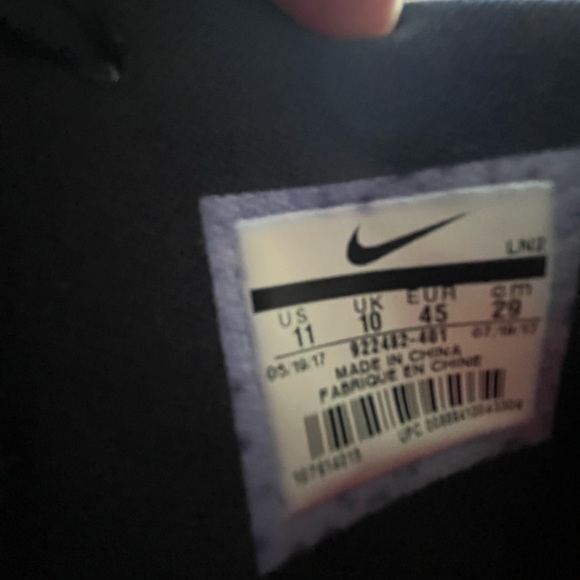 Nike Kobe basketball ball size 11 shoes - Picture 9 of 9